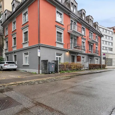 Appartamento Cozy 1br In Center - Color 31